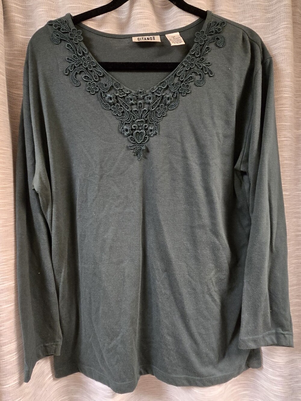 Gitano Forest Green Long-Sleeve Top with Lace V-Neck